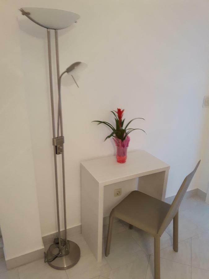 Apartments Nika Trogir Exterior photo
